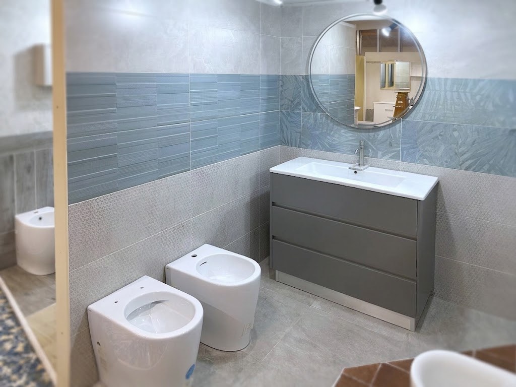 Mobile bagno grigio con specchio tondo